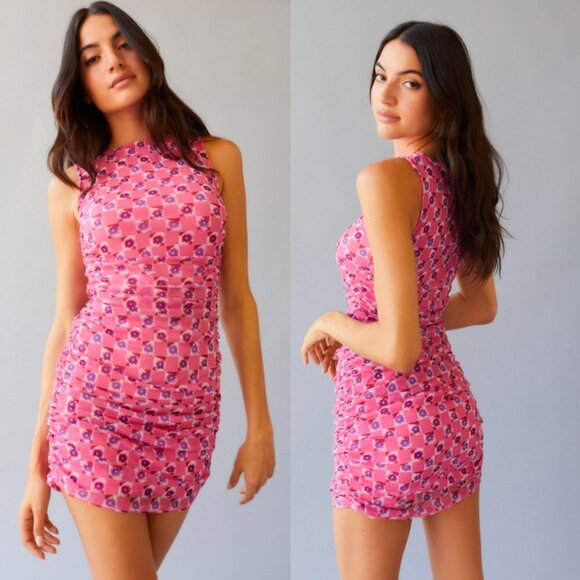 🦋 URBAN OUTFITTERS Austin Sleeveless Mini Dress Pink Floral Retro Medium - Picture 1 of 5